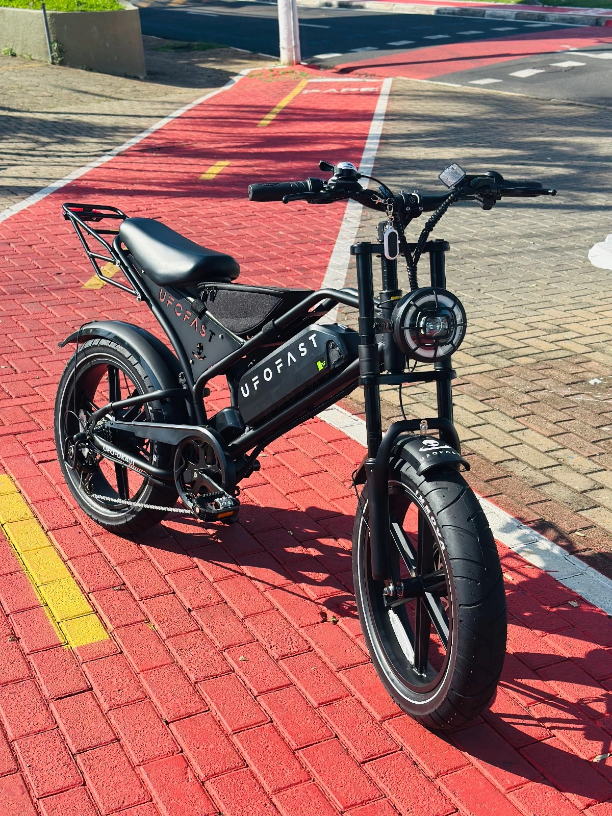 Bike Elétrica UFO-DK401